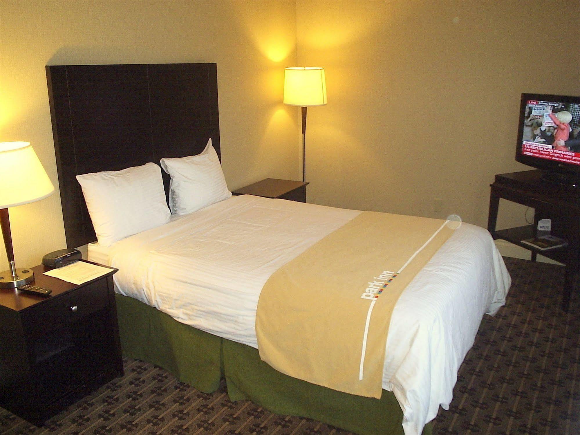 Park Inn & Suites By Radisson Vancouver Eksteriør bilde