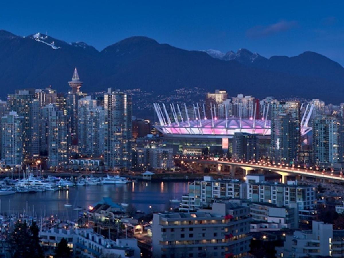 Park Inn & Suites By Radisson Vancouver Eksteriør bilde