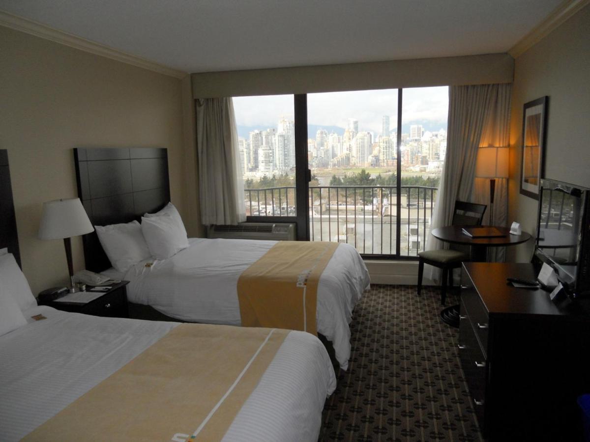Park Inn & Suites By Radisson Vancouver Eksteriør bilde
